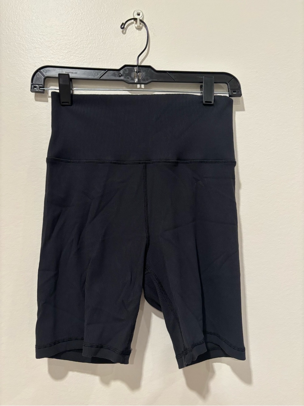 High-Rise Ribbed Bike Shorts - Black